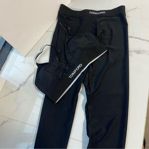 Tom Ford Black Sports Bra and Leggings set🍓🍇